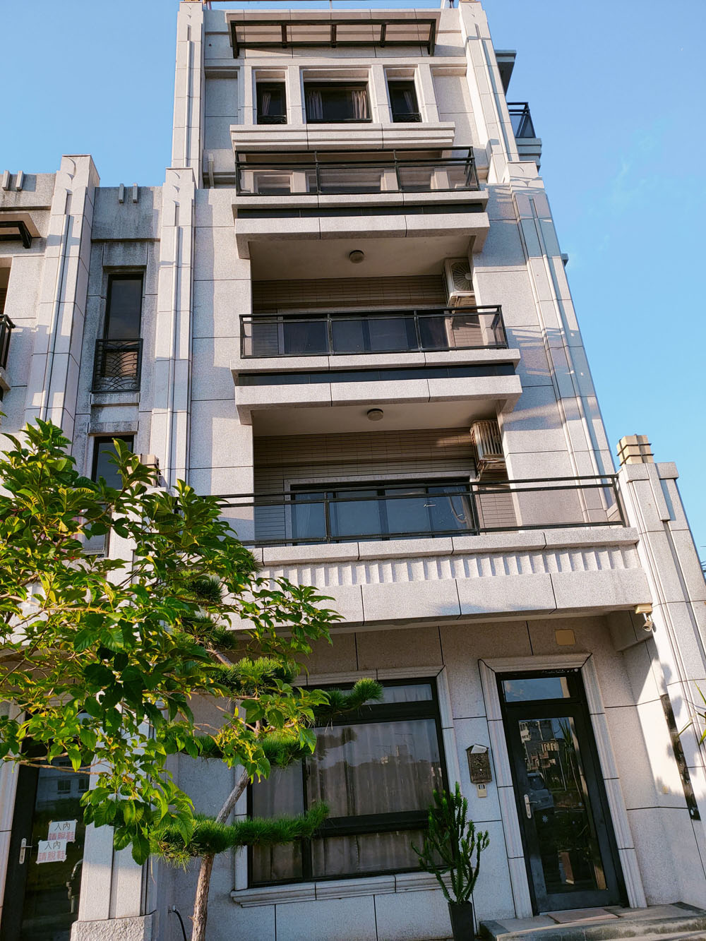 宜蘭集合住宅立面高壓清洗作業